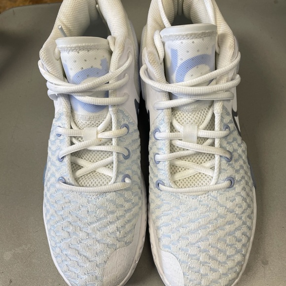 7.5 NIKE KD TREY - Picture 11 of 12